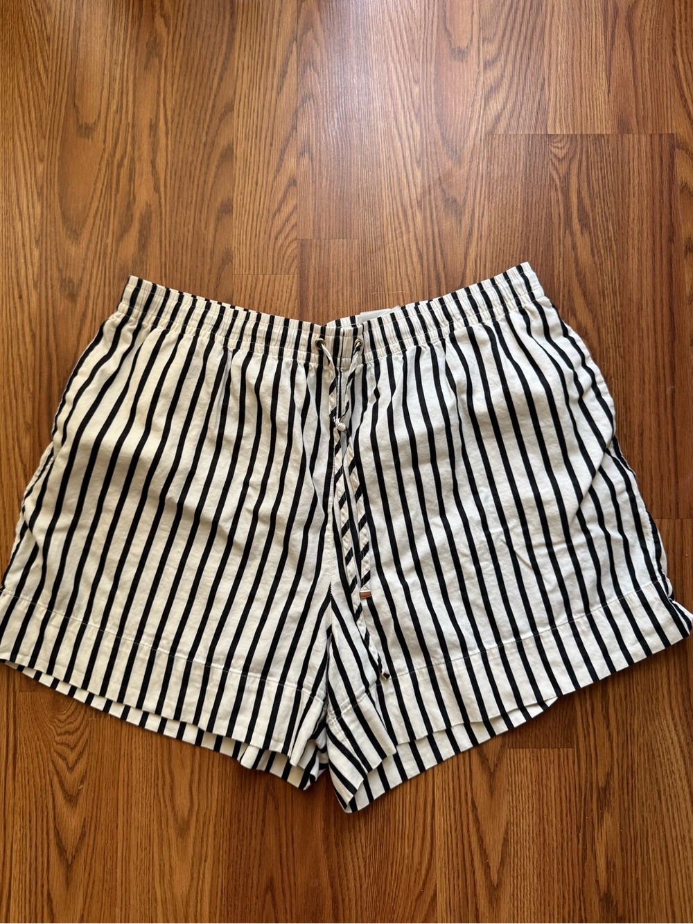 H&M Cotton Striped Drawstring Shorts | Cream & Black | Size XL